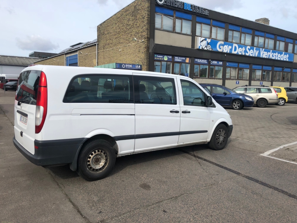Mercedes Vito minibus pour le ski